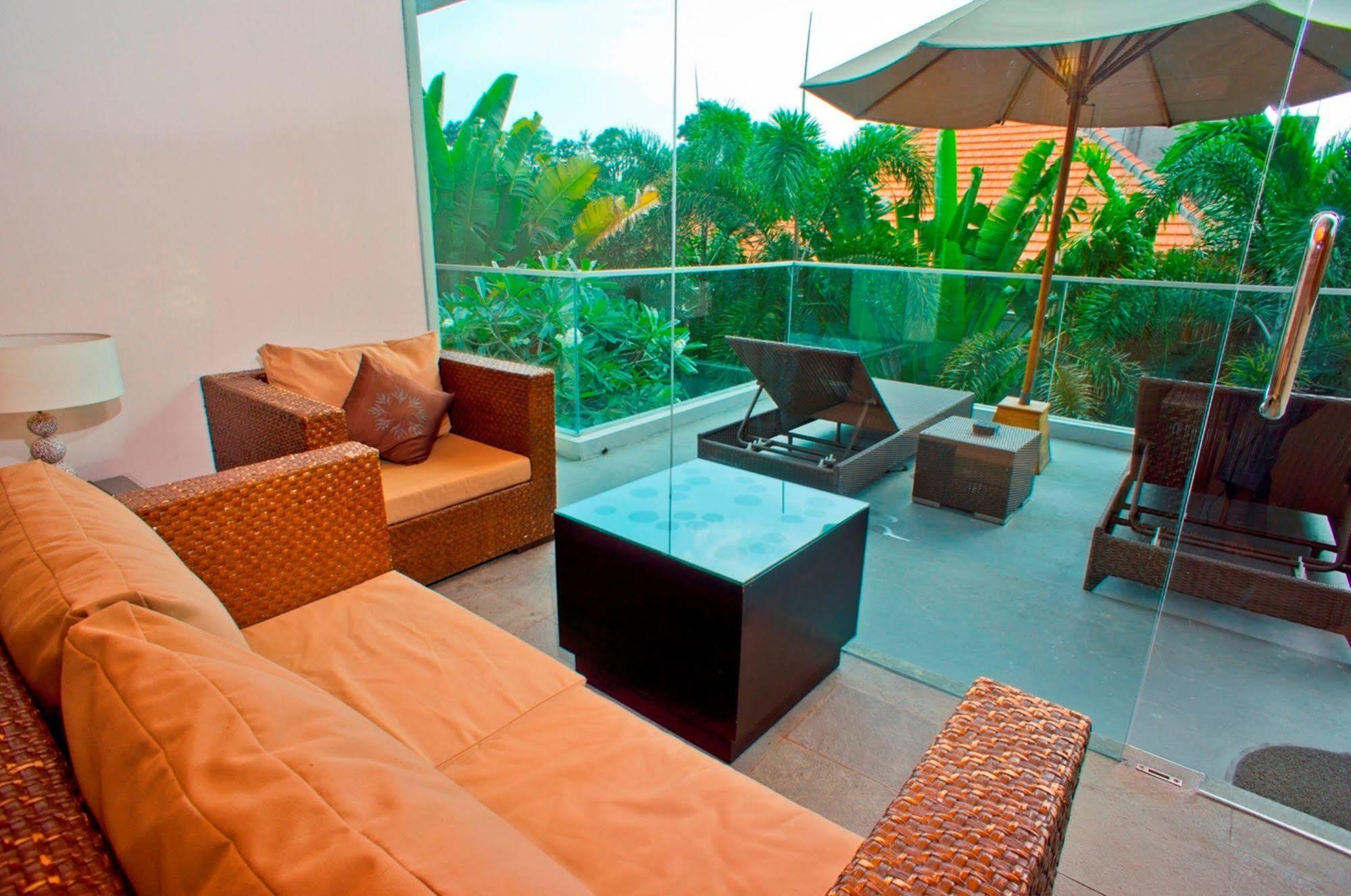 Villa Travis Seminyak Eksteriør bilde
