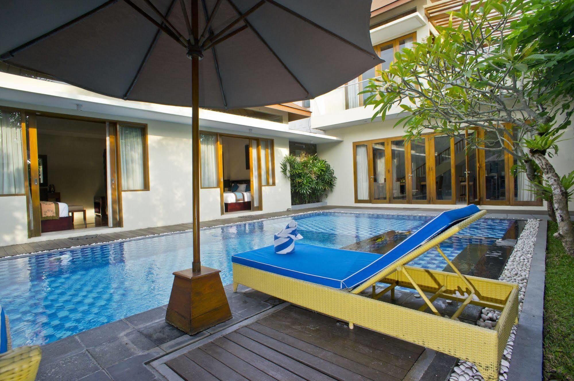 Villa Travis Seminyak Eksteriør bilde