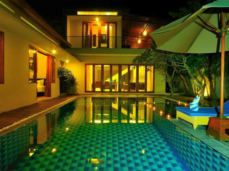Villa Travis Seminyak Eksteriør bilde